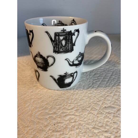 Black and White Teapot Coffee Mug by Antique Pewter Paul Cardew - Picture 3 of 11